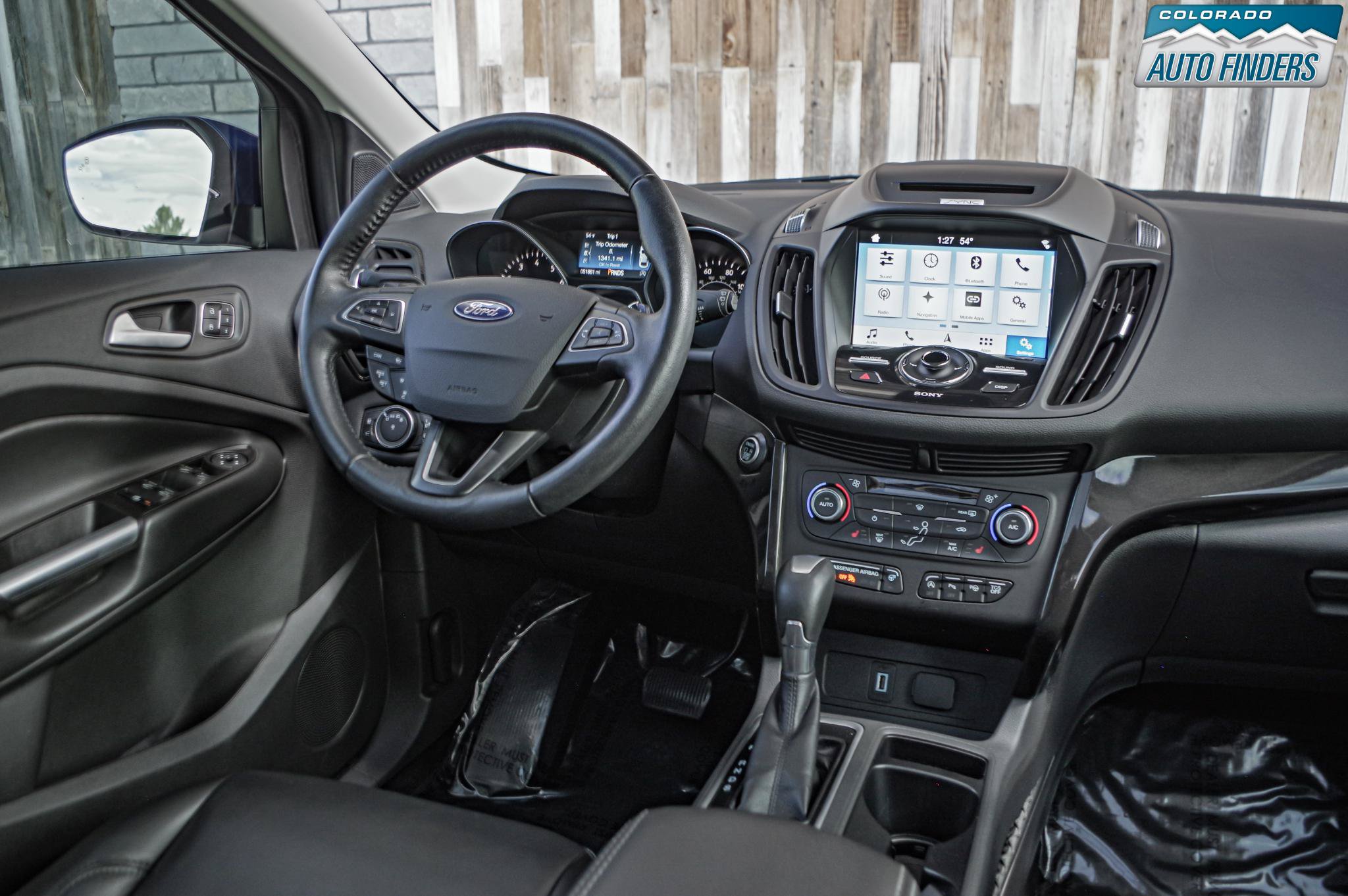 Used 2017 Ford Escape Titanium w/ Equipment Group 301A AWD/4WD image 16