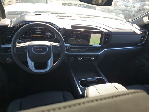 New 2026 GMC Sierra 2500 SLT w/ SLT Premium Package image 12