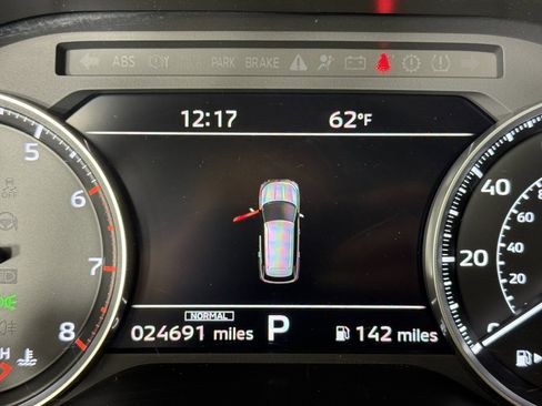 Used 2025 Mitsubishi Outlander AWD image 18