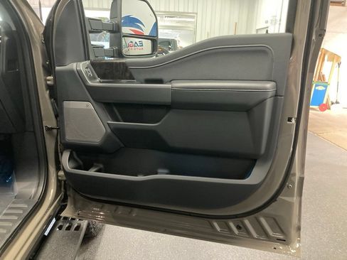 New 2026 Ford F250 Lariat w/ Tremor Off-Road Package AWD/4WD image 50
