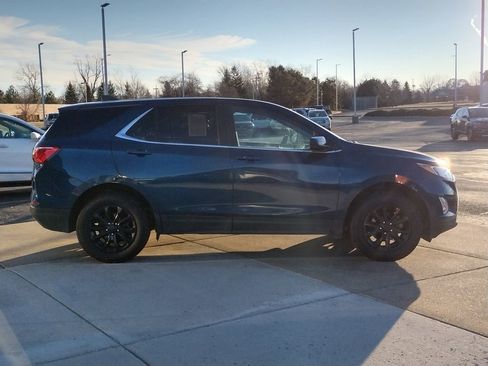 Used 2021 Chevrolet Equinox LT image 4