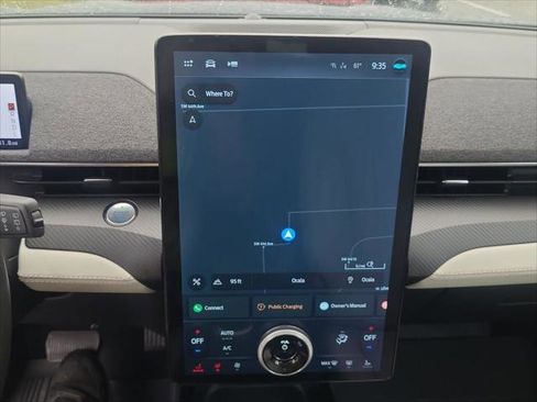 Used 2021 Ford Mustang Mach-E Premium image 14