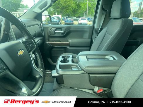 Used 2022 Chevrolet Silverado 1500 LT AWD/4WD image 10