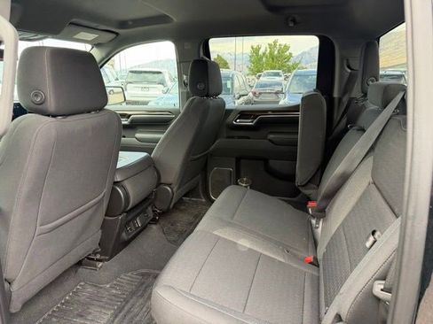 Used 2022 GMC Sierra 1500 Elevation w/ X31 Off-Road Package AWD/4WD image 10