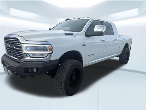 Used 2024 RAM 2500 Laramie AWD/4WD image 10