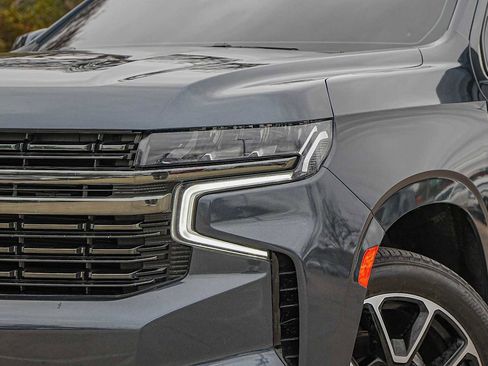 Used 2021 Chevrolet Tahoe RST image 3