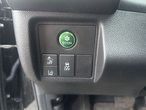 Used 2019 Honda HR-V EX image 13