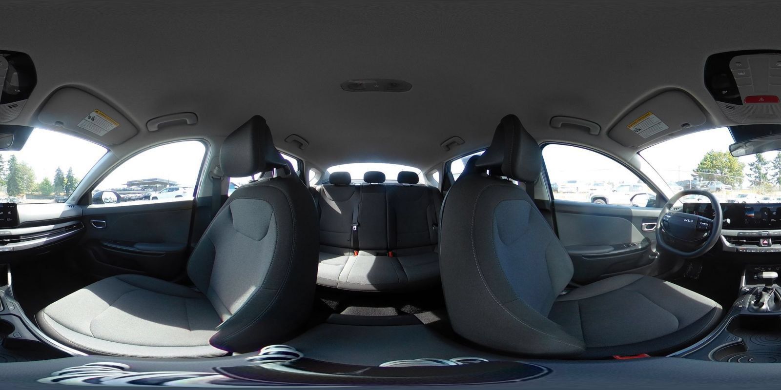 Used 2025 Kia K4 FWD image 42