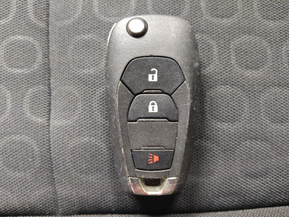Used 2020 Chevrolet Trax LS w/ Tint and Cruise Package FWD image 32