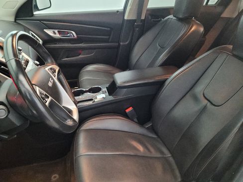 Used 2017 GMC Terrain SLT image 17