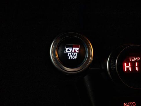 Used 2023 Toyota GR86 image 15