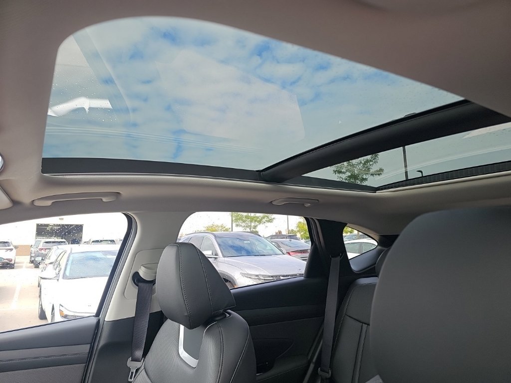 New 2026 Hyundai Tucson Limited AWD/4WD image 28