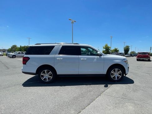 Used 2024 Ford Expedition Max Limited RWD image 8