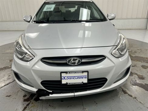 Used 2016 Hyundai Accent SE image 27
