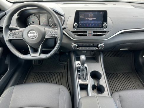 New 2025 Nissan Altima 2.5 S image 2