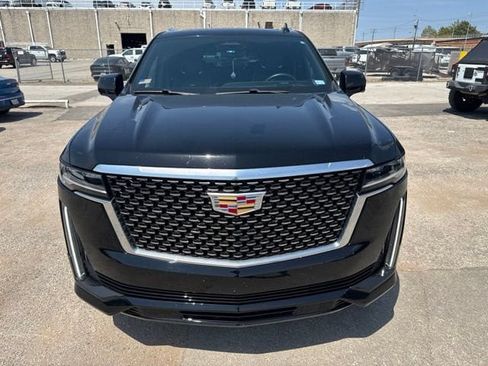 Used 2024 Cadillac Escalade Premium Luxury w/ Performance Package AWD/4WD image 5