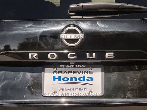 Used 2025 Nissan Rogue SV AWD/4WD image 8