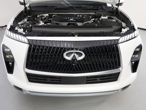 Used 2025 INFINITI QX80 Luxe image 8