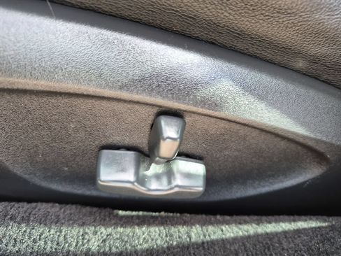 Used 2008 Subaru Outback 2.5XT Limited AWD/4WD image 17