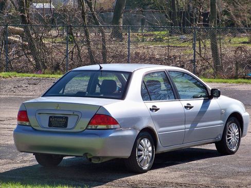 Used 2005 Mitsubishi Lancer ES FWD image 8
