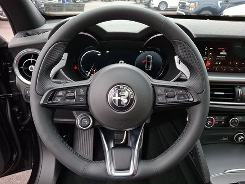 New 2025 Alfa Romeo Stelvio Sprint w/ Veloce Package image 16