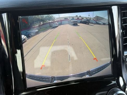 Used 2024 RAM 1500 Laramie RWD image 17