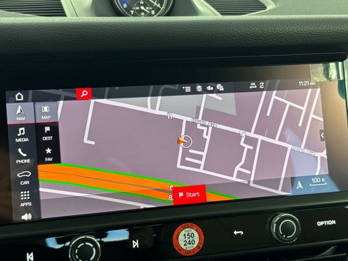 New 2026 Porsche Macan AWD/4WD image 22