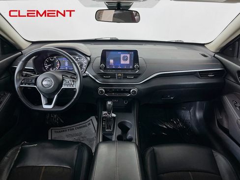 Used 2021 Nissan Altima 2.5 SR w/ SR Premium Package FWD image 12
