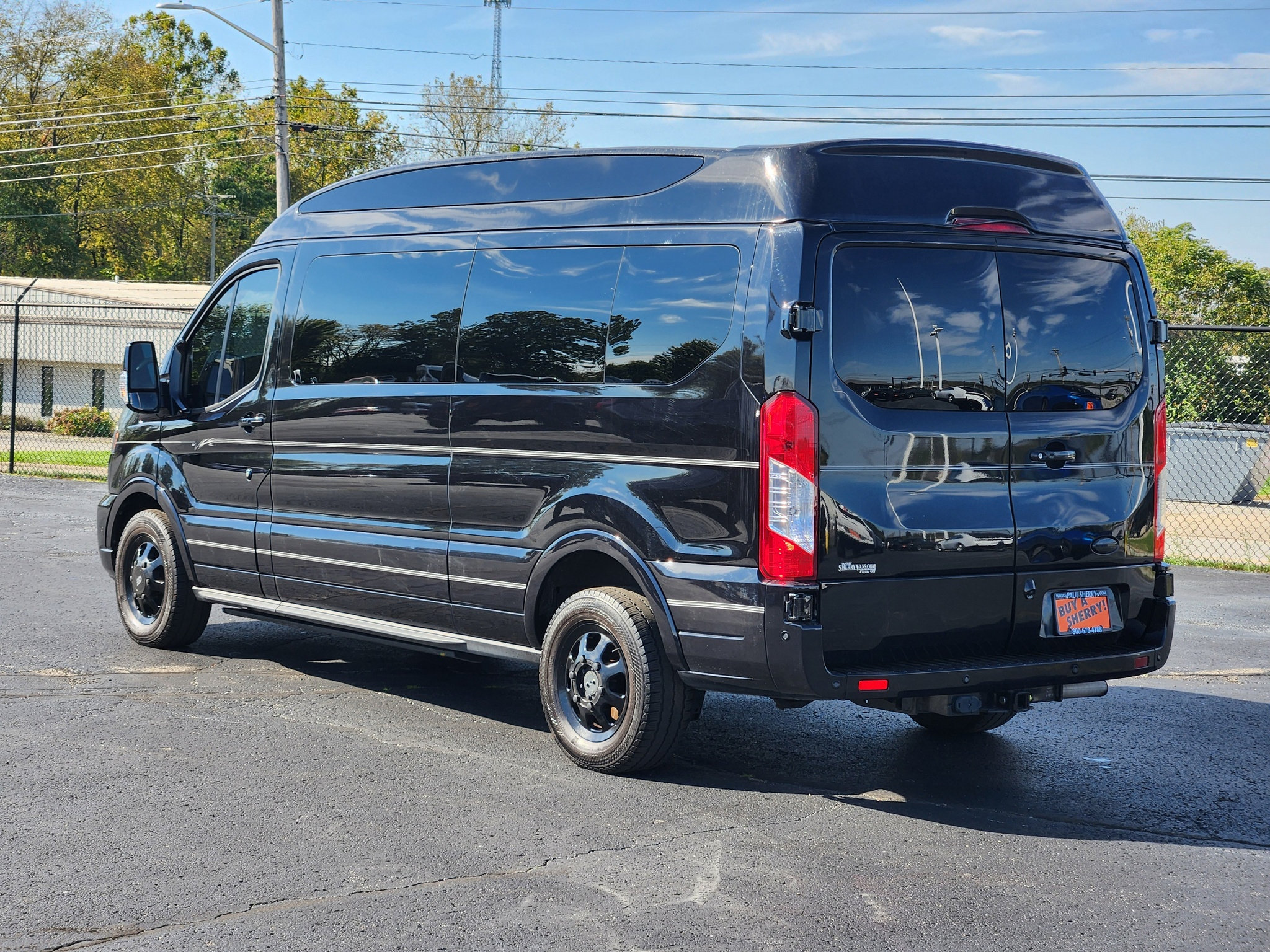 Used 2023 Ford Transit 150 Low Roof AWD image 15