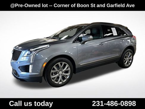 Used 2021 Cadillac XT5 Sportv AWD/4WD image 1