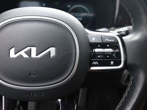 Used 2022 Kia Sorento SX Prestige w/ Rust Color Package image 14