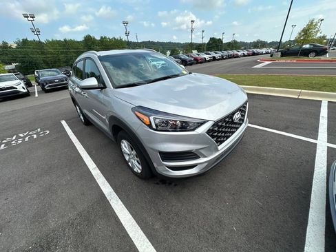 Used 2021 Hyundai Tucson Value FWD image 1