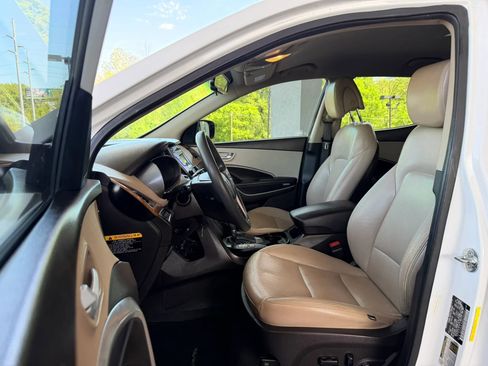 Used 2016 Hyundai Santa Fe Sport w/ Option Group 02 image 8