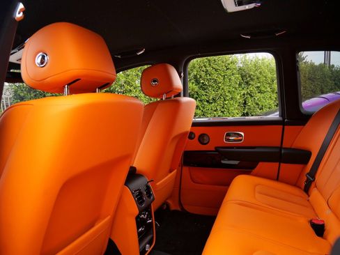 Certified 2025 Rolls-Royce Cullinan image 27