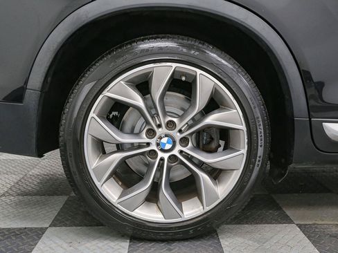 Used 2017 BMW X3 xDrive28i AWD/4WD image 17
