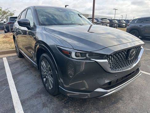 Used 2025 MAZDA CX-5 Signature image 2