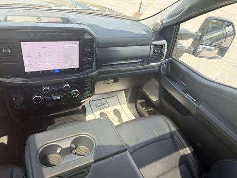 Used 2024 Ford F350 Lariat w/ Camper Package AWD/4WD image 44