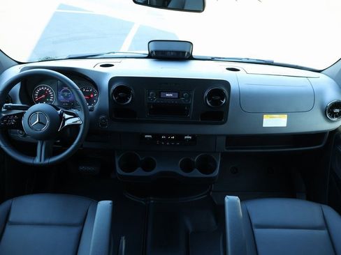 New 2026 Mercedes-Benz Sprinter 2500 image 4