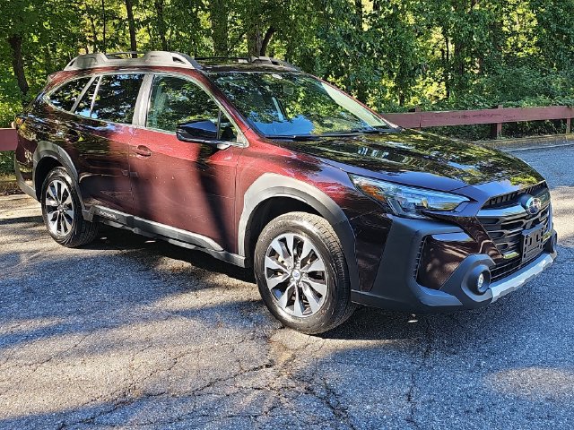Certified 2024 Subaru Outback Limited AWD/4WD image 1