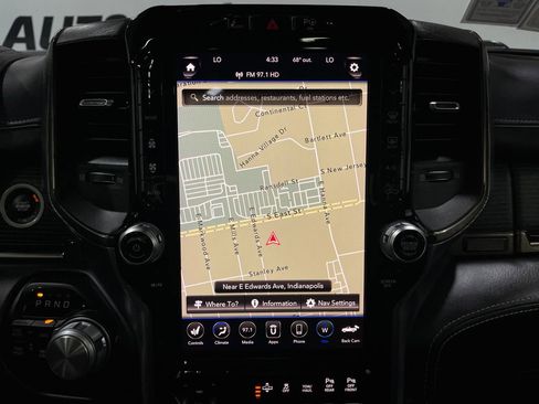 Used 2019 RAM 1500 Limited image 10