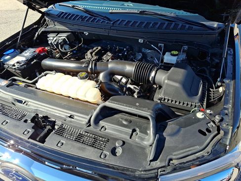 Certified 2024 Ford Expedition Limited image 33