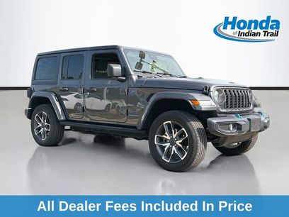 Used 2024 Jeep Wrangler Unlimited w/ Dual Top Group