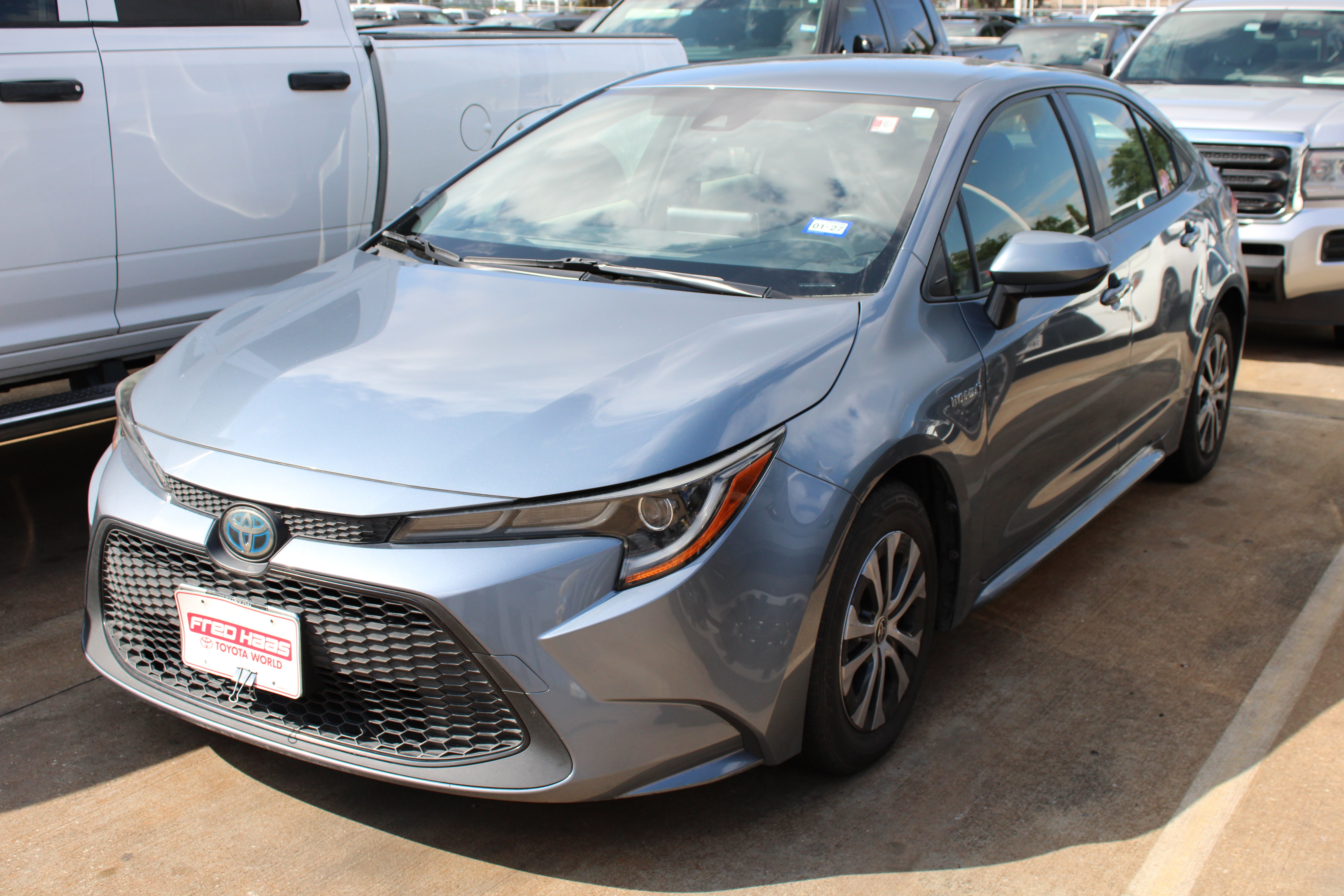 Used 2021 Toyota Corolla LE FWD image 5