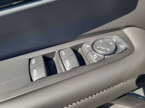 New 2026 Chevrolet Suburban LT w/ Comfort Package RWD image 20