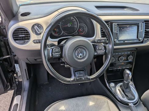 Used 2019 Volkswagen Beetle 2.0T S FWD image 11