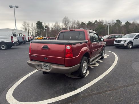 Used 2001 Ford Explorer Sport Trac 4x4 image 8
