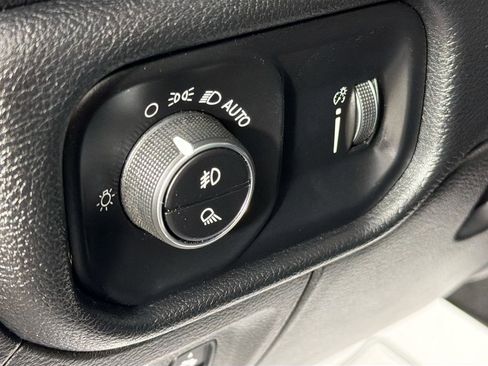 Used 2020 RAM 1500 Sport w/ Alpine Leather & Sound Group AWD/4WD image 10