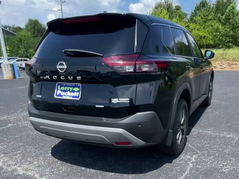 Used 2023 Nissan Rogue S FWD image 8