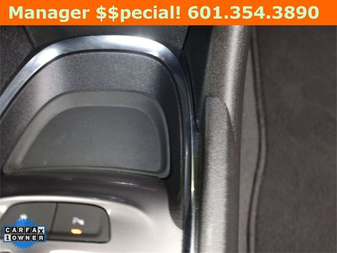 Used 2024 Chevrolet Malibu LT image 25