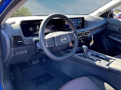 New 2026 Nissan Sentra SR w/ Floor Mat Package FWD image 7